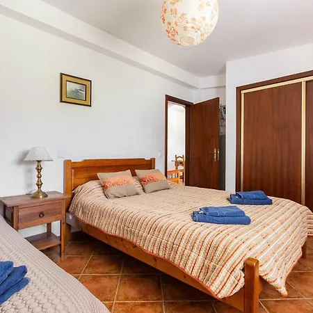 Holiday home Maison A Quinta V2b 7 Personnes Ferreiras